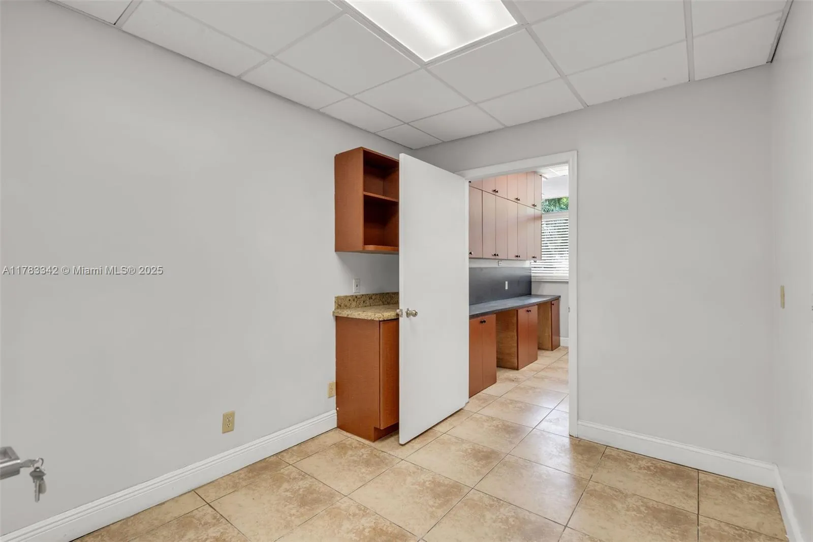 3816 Hollywood Blvd 2, Hollywood, Florida 33021, Hollywood, Florida 33021, ,Commercial Lease,For Rent,3816 Hollywood Blvd 2, Hollywood, Florida 33021,A11783342