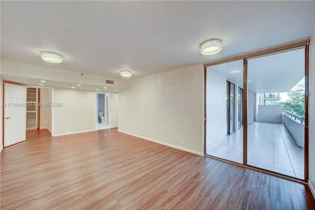 19667 Turnberry Way 3f, Aventura, Florida 33180, Aventura, Florida 33180, 2 Bedrooms Bedrooms, ,2 BathroomsBathrooms,Residential,For Sale,19667 Turnberry Way 3f, Aventura, Florida 33180,A11776910