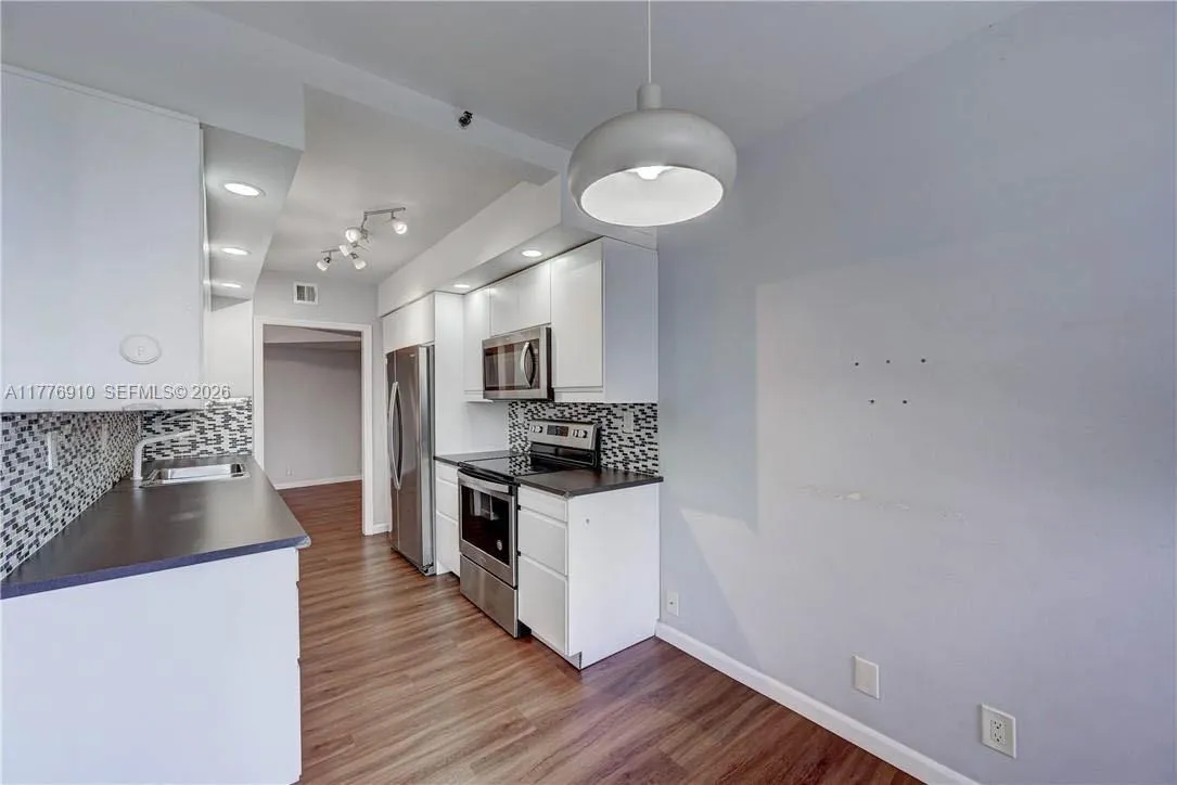 19667 Turnberry Way 3f, Aventura, Florida 33180, Aventura, Florida 33180, 2 Bedrooms Bedrooms, ,2 BathroomsBathrooms,Residential,For Sale,19667 Turnberry Way 3f, Aventura, Florida 33180,A11776910