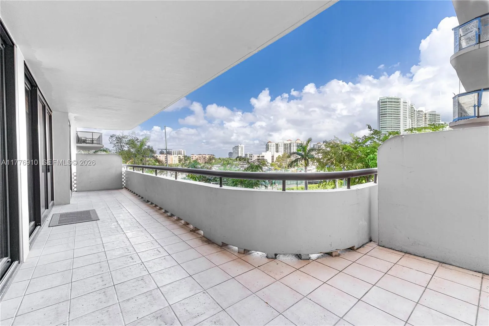19667 Turnberry Way 3f, Aventura, Florida 33180, Aventura, Florida 33180, 2 Bedrooms Bedrooms, ,2 BathroomsBathrooms,Residential,For Sale,19667 Turnberry Way 3f, Aventura, Florida 33180,A11776910