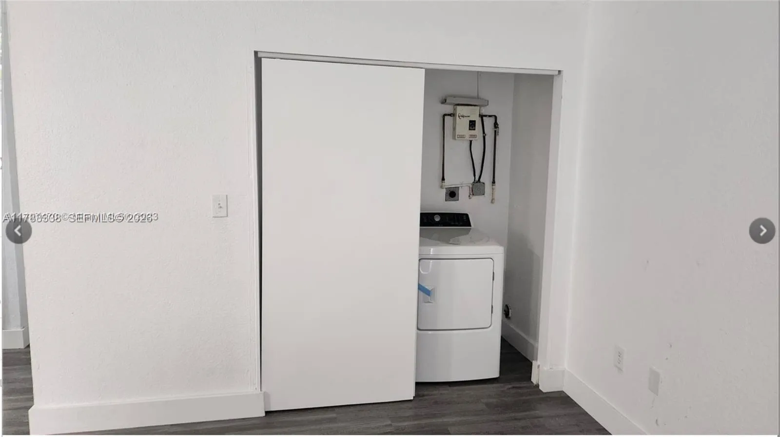 590 house  laundry