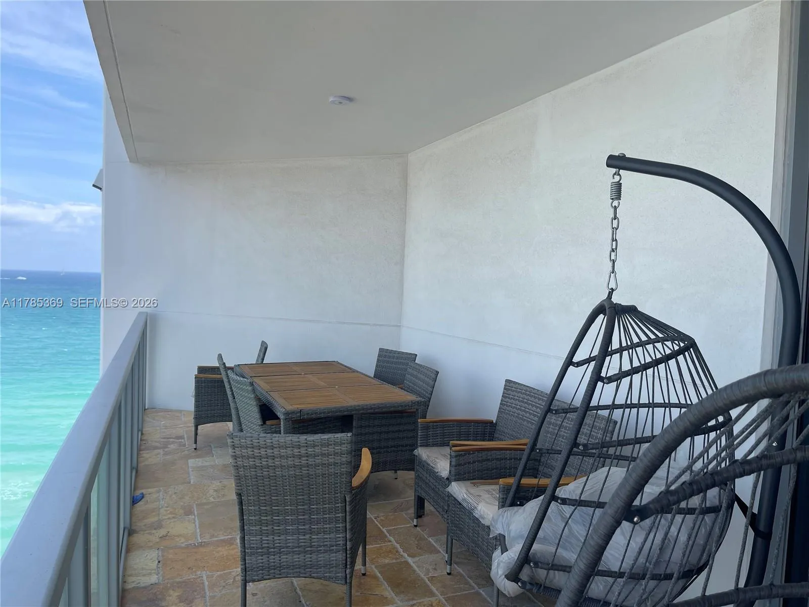 3101 S Ocean Dr 1707, Hollywood, Florida 33019, Hollywood, Florida 33019, 3 Bedrooms Bedrooms, ,3 BathroomsBathrooms,Residential Lease,For Rent,3101 S Ocean Dr 1707, Hollywood, Florida 33019,A11785369