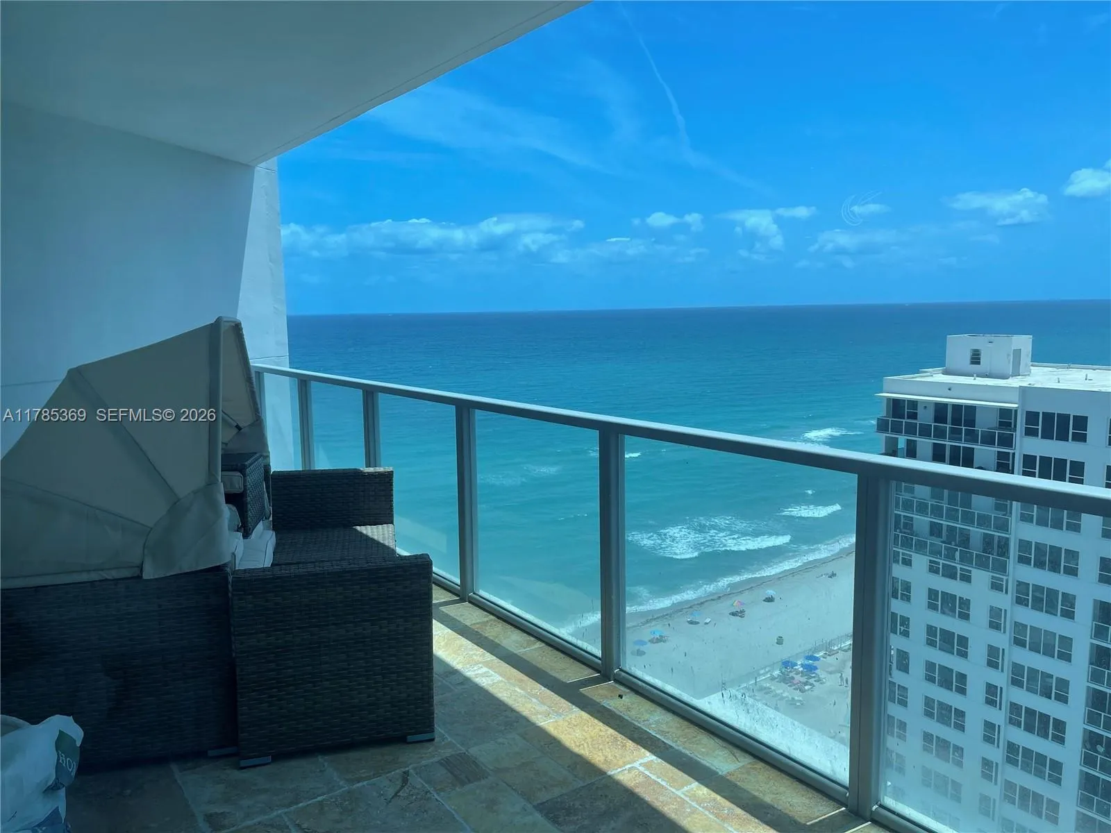 3101 S Ocean Dr 1707, Hollywood, Florida 33019, Hollywood, Florida 33019, 3 Bedrooms Bedrooms, ,3 BathroomsBathrooms,Residential Lease,For Rent,3101 S Ocean Dr 1707, Hollywood, Florida 33019,A11785369