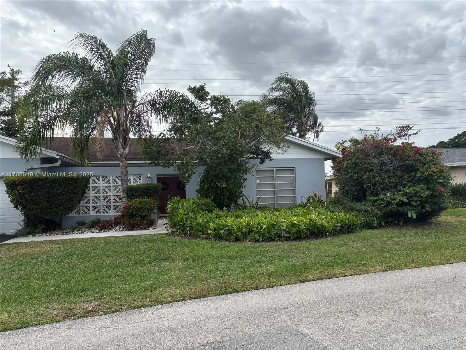 4609 Bayberry Ln 4609, Tamarac, Florida 33319, Tamarac, Florida 33319, 4 Bedrooms Bedrooms, ,2 BathroomsBathrooms,Residential Lease,For Rent,4609 Bayberry Ln 4609, Tamarac, Florida 33319,A11786040