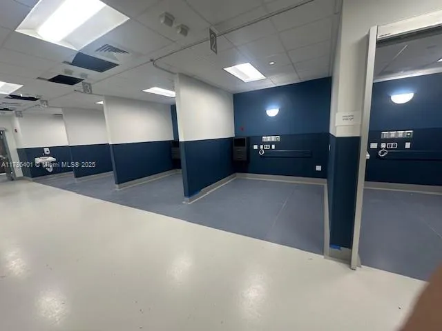 4650 N Dixie Hwy, Oakland Park, Florida 33334, Oakland Park, Florida 33334, ,Commercial Lease,For Rent,4650 N Dixie Hwy, Oakland Park, Florida 33334,A11786401