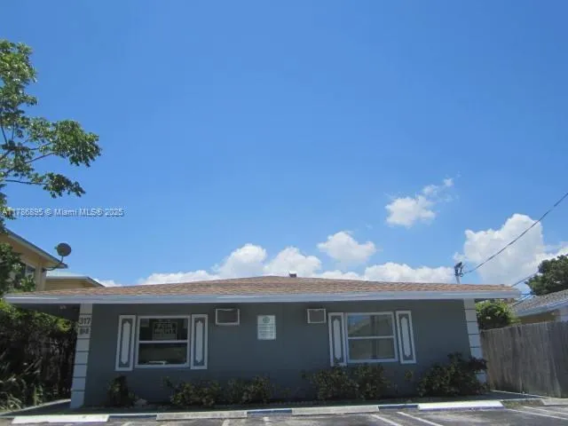 Pompano Beach, Florida 33060, ,Residential Income,For Sale,A11786895 Pompano Beach, Florida 33060, ,Residential Income,For Sale,A11786895