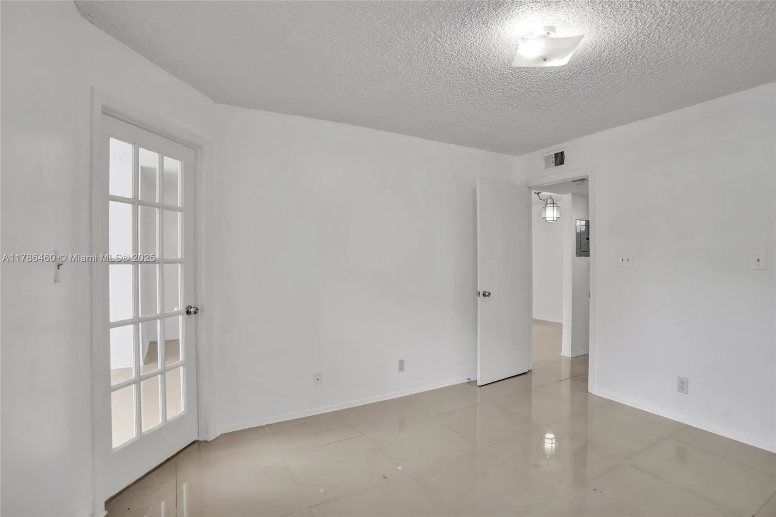 2946 S University Dr 7108, Davie, Florida 33328, Davie, Florida 33328, 1 Bedroom Bedrooms, ,1 BathroomBathrooms,Residential,For Sale,2946 S University Dr 7108, Davie, Florida 33328,A11786460