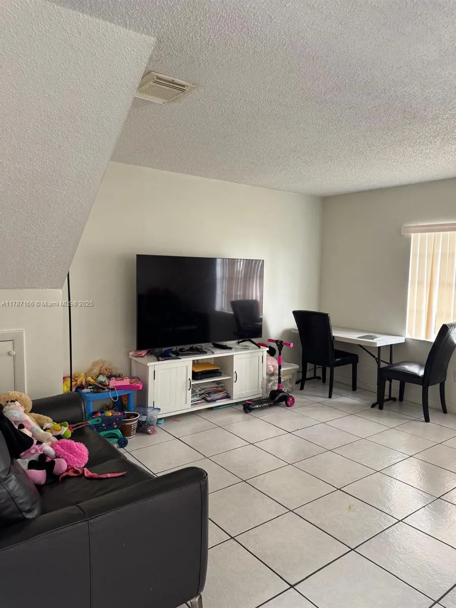 12355 Nw 7th Ln, Miami, Florida 33182, Miami, Florida 33182, 3 Bedrooms Bedrooms, ,2 BathroomsBathrooms,Residential,For Sale,12355 Nw 7th Ln, Miami, Florida 33182,A11787166