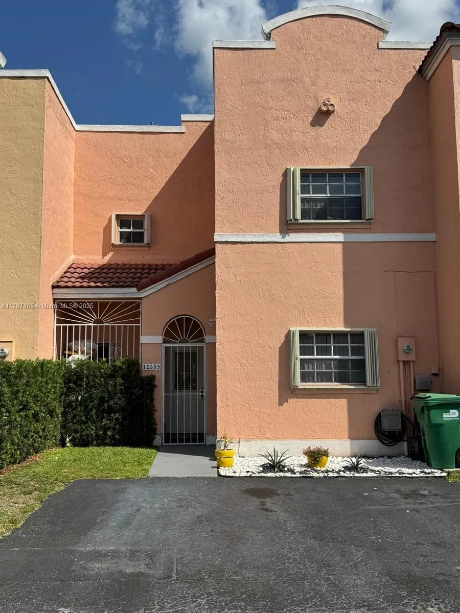 12355 Nw 7th Ln, Miami, Florida 33182, Miami, Florida 33182, 3 Bedrooms Bedrooms, ,2 BathroomsBathrooms,Residential,For Sale,12355 Nw 7th Ln, Miami, Florida 33182,A11787166