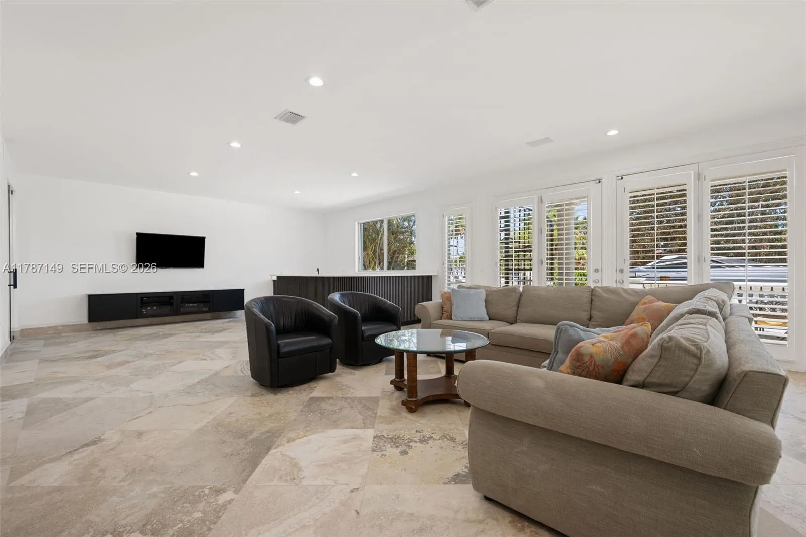 2561 Lucille Dr, Fort Lauderdale, Florida 33316, Fort Lauderdale, Florida 33316, 5 Bedrooms Bedrooms, ,4 BathroomsBathrooms,Residential,For Sale,2561 Lucille Dr, Fort Lauderdale, Florida 33316,A11787149