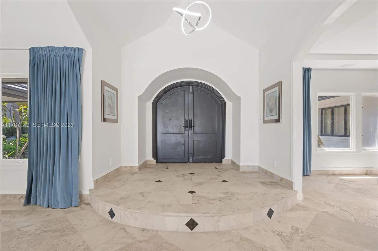 2561 Lucille Dr, Fort Lauderdale, Florida 33316, Fort Lauderdale, Florida 33316, 5 Bedrooms Bedrooms, ,4 BathroomsBathrooms,Residential,For Sale,2561 Lucille Dr, Fort Lauderdale, Florida 33316,A11787149