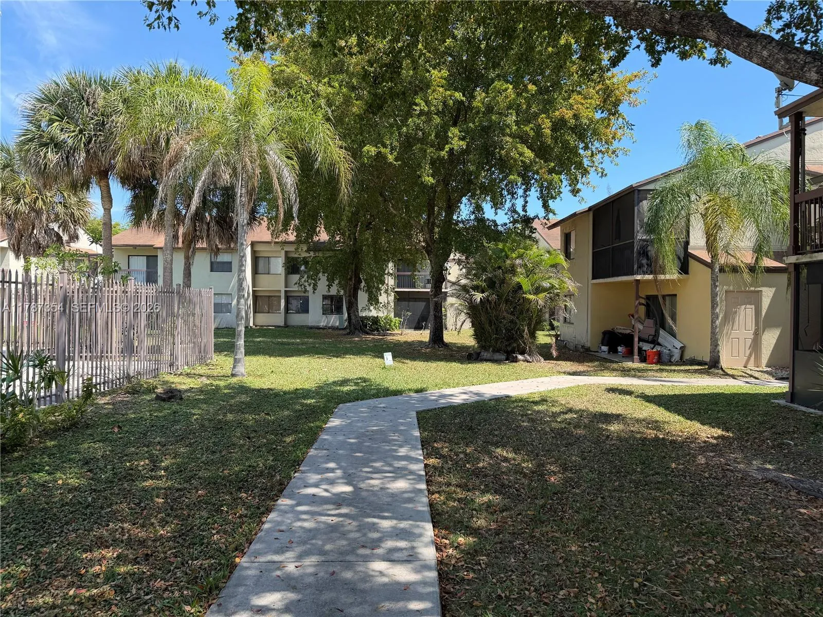 455 Nw 210th St 204, Miami Gardens, Florida 33169, Miami Gardens, Florida 33169, 2 Bedrooms Bedrooms, ,2 BathroomsBathrooms,Residential Lease,For Rent,455 Nw 210th St 204, Miami Gardens, Florida 33169,A11787354
