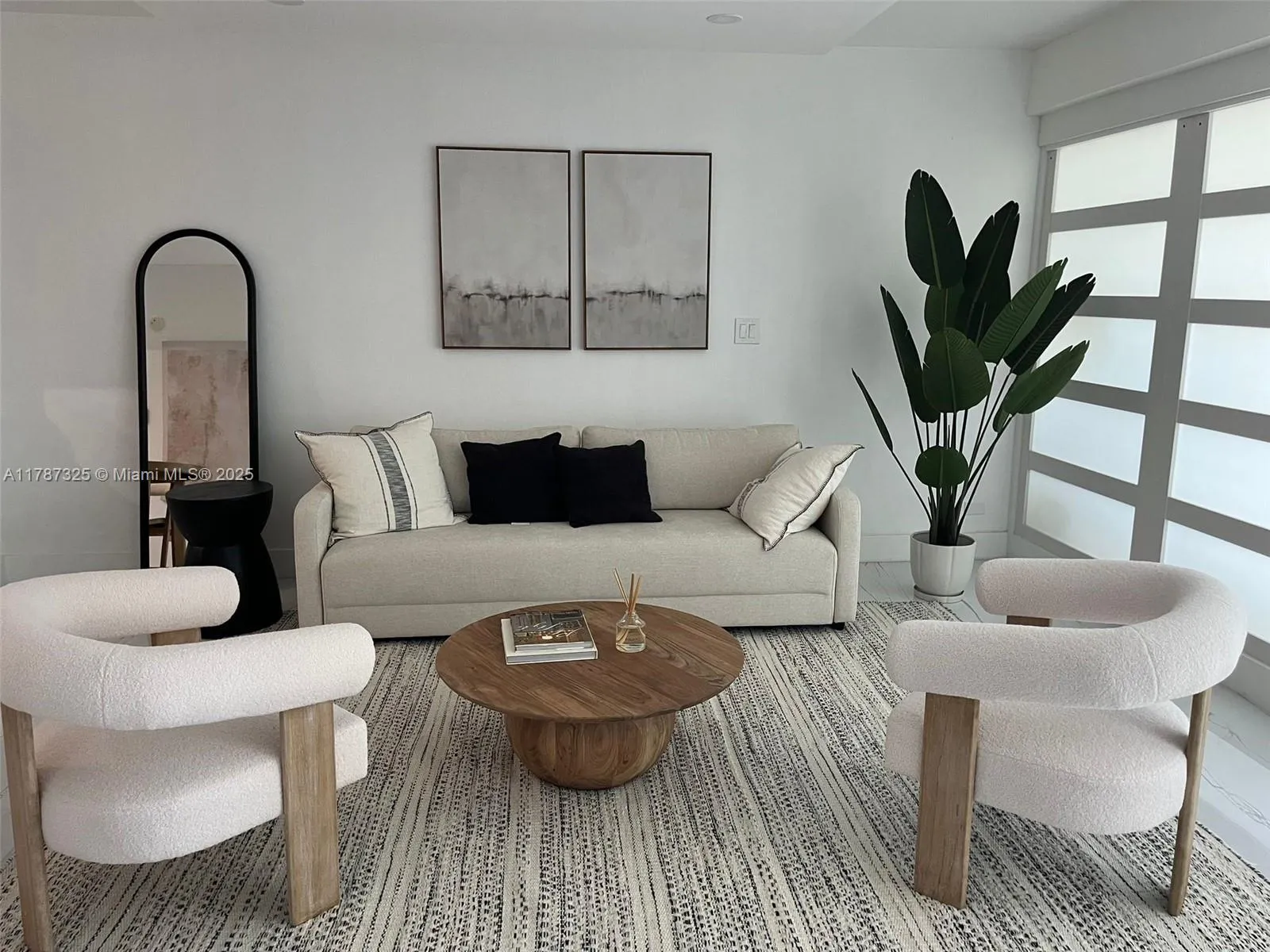 2301 Collins Ave 628, Miami Beach, Florida 33139, Miami Beach, Florida 33139, 1 Bedroom Bedrooms, ,1 BathroomBathrooms,Residential,For Sale,2301 Collins Ave 628, Miami Beach, Florida 33139,A11787325