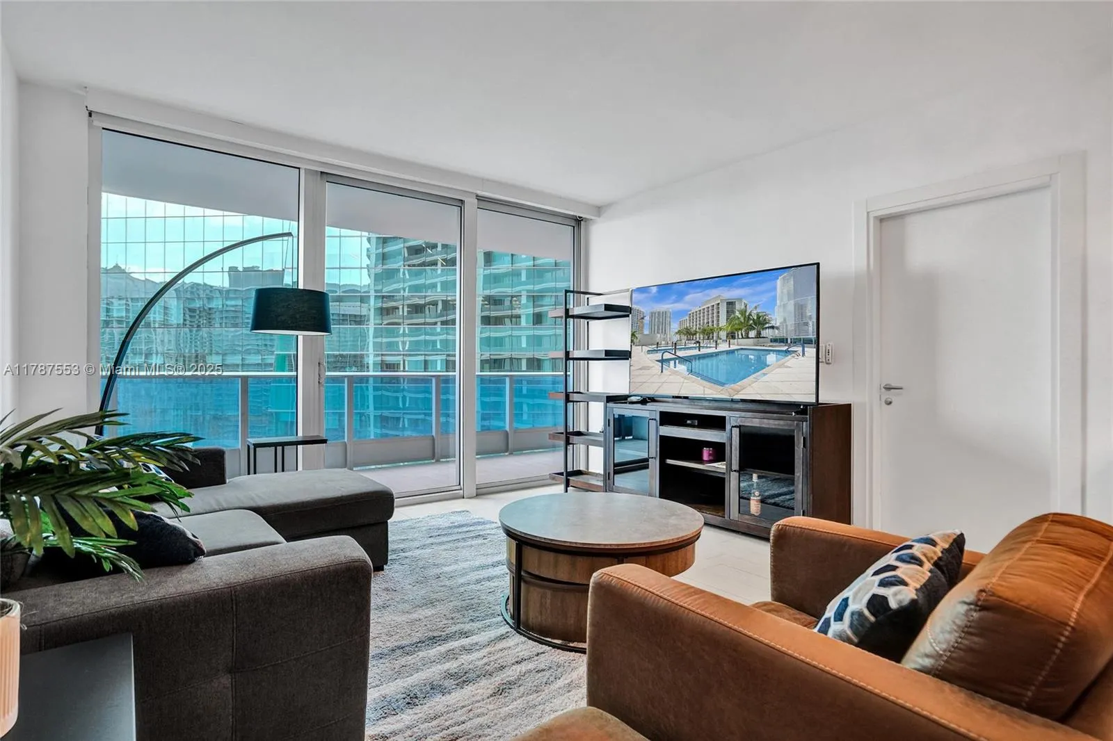 200 Biscayne Boulevard Way 3211, Miami, Florida 33, Miami, Florida 33131, 1 Bedroom Bedrooms, ,1 BathroomBathrooms,Residential,For Sale,200 Biscayne Boulevard Way 3211, Miami, Florida 33,A11787553 200 Biscayne Boulevard Way 3211, Miami, Florida 33, Miami, Florida 33131, 1 Bedroom Bedrooms, ,1 BathroomBathrooms,Residential,For Sale,200 Biscayne Boulevard Way 3211, Miami, Florida 33,A11787553