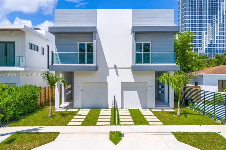 at 3140 Carter St, Miami, FL 33133 Unit For Sale 3 Bedrooms 4 Bathrooms MLS# A11787846 Price $1,349,000 2112