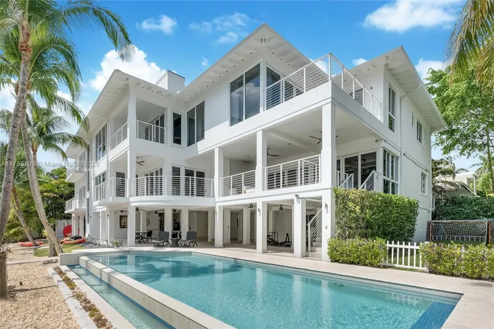 at 3835 Carole Ct, Miami, FL 33133 Unit For Sale 6 Bedrooms 8 Bathrooms MLS# A11786105 Price $19,950,000 9561