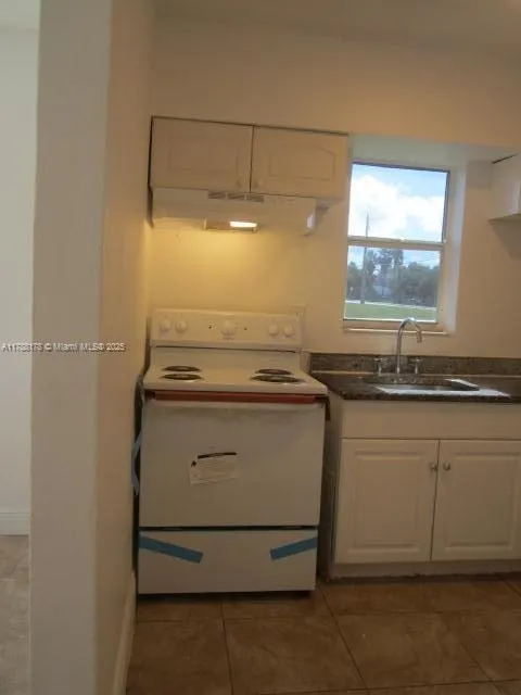 Pompano Beach, Florida 33069, ,Residential Income,For Sale,A11788178