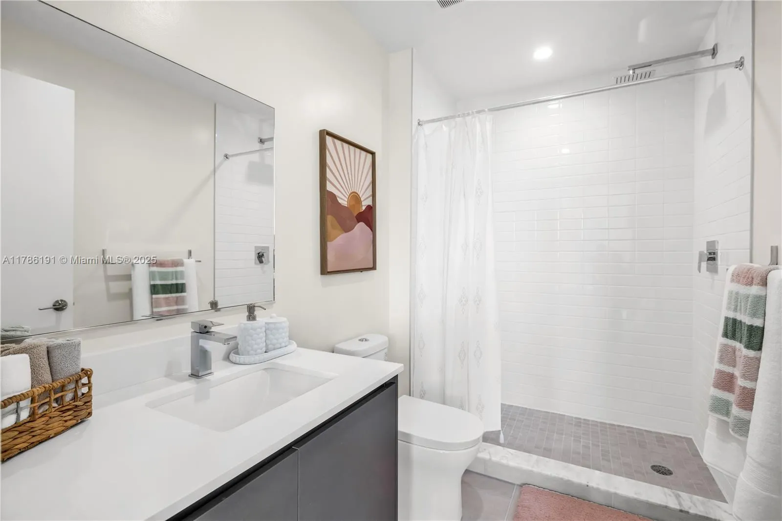 3701 N Dixie Hwy 204, Oakland Park, Florida 33334, Oakland Park, Florida 33334, 2 Bedrooms Bedrooms, ,2 BathroomsBathrooms,Residential Lease,For Rent,3701 N Dixie Hwy 204, Oakland Park, Florida 33334,A11786191