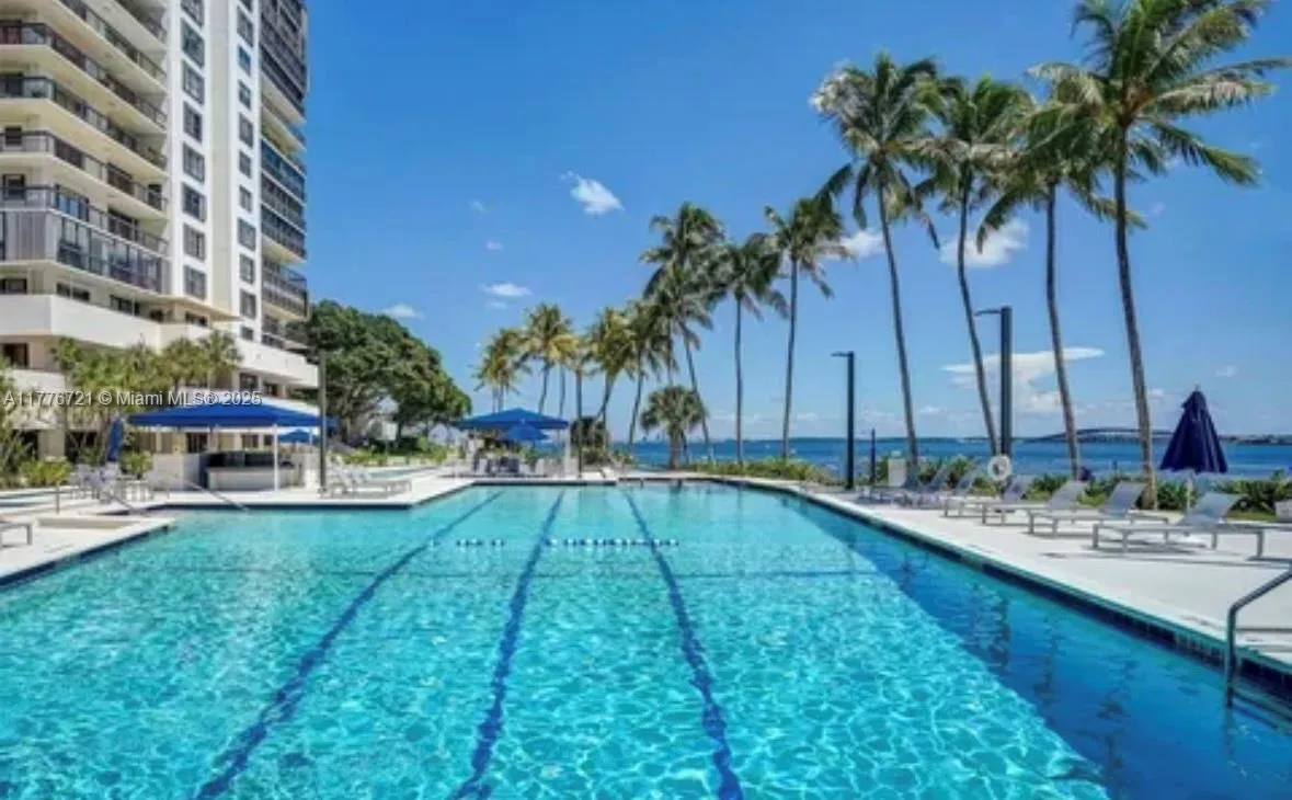 2333 Brickell Ave 1607, Miami, Florida 33129, Miami, Florida 33129, 2 Bedrooms Bedrooms, ,2 BathroomsBathrooms,Residential,For Sale,2333 Brickell Ave 1607, Miami, Florida 33129,A11776721