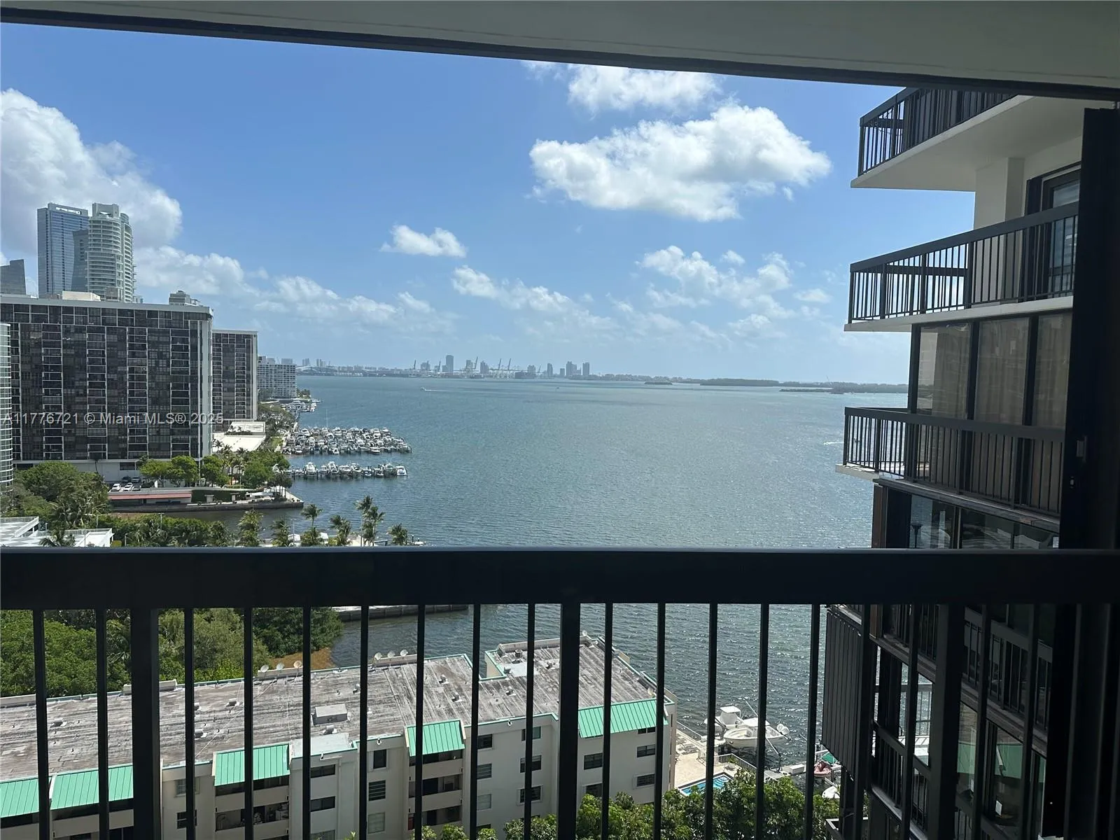 2333 Brickell Ave 1607, Miami, Florida 33129, Miami, Florida 33129, 2 Bedrooms Bedrooms, ,2 BathroomsBathrooms,Residential,For Sale,2333 Brickell Ave 1607, Miami, Florida 33129,A11776721