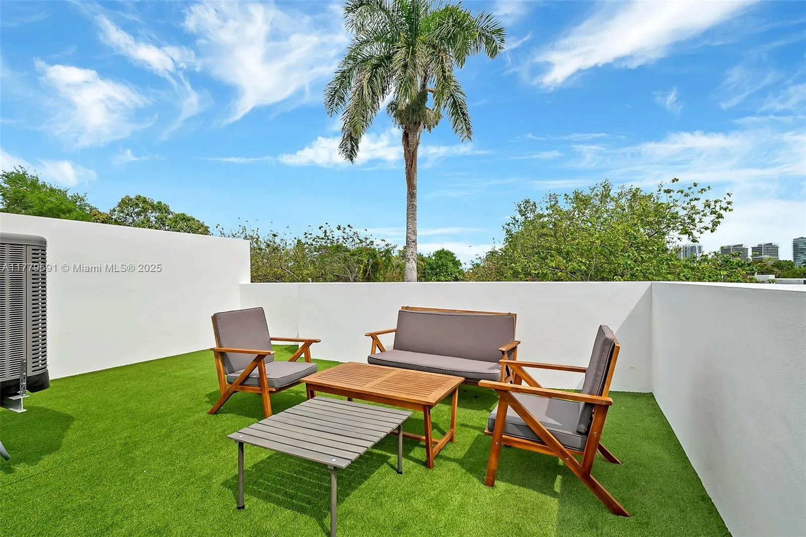 at 3045 Elizabeth St, Miami, FL 33133 Unit For Sale 4 Bedrooms 5 Bathrooms MLS# A11779591 Price $2,300,000