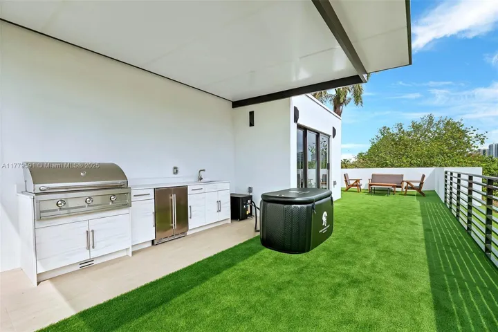 at 3045 Elizabeth St, Miami, FL 33133 Unit For Sale 4 Bedrooms 5 Bathrooms MLS# A11779591 Price $2,300,000
