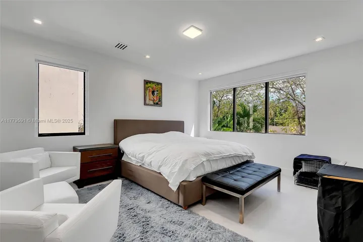 at 3045 Elizabeth St, Miami, FL 33133 Unit For Sale 4 Bedrooms 5 Bathrooms MLS# A11779591 Price $2,300,000
