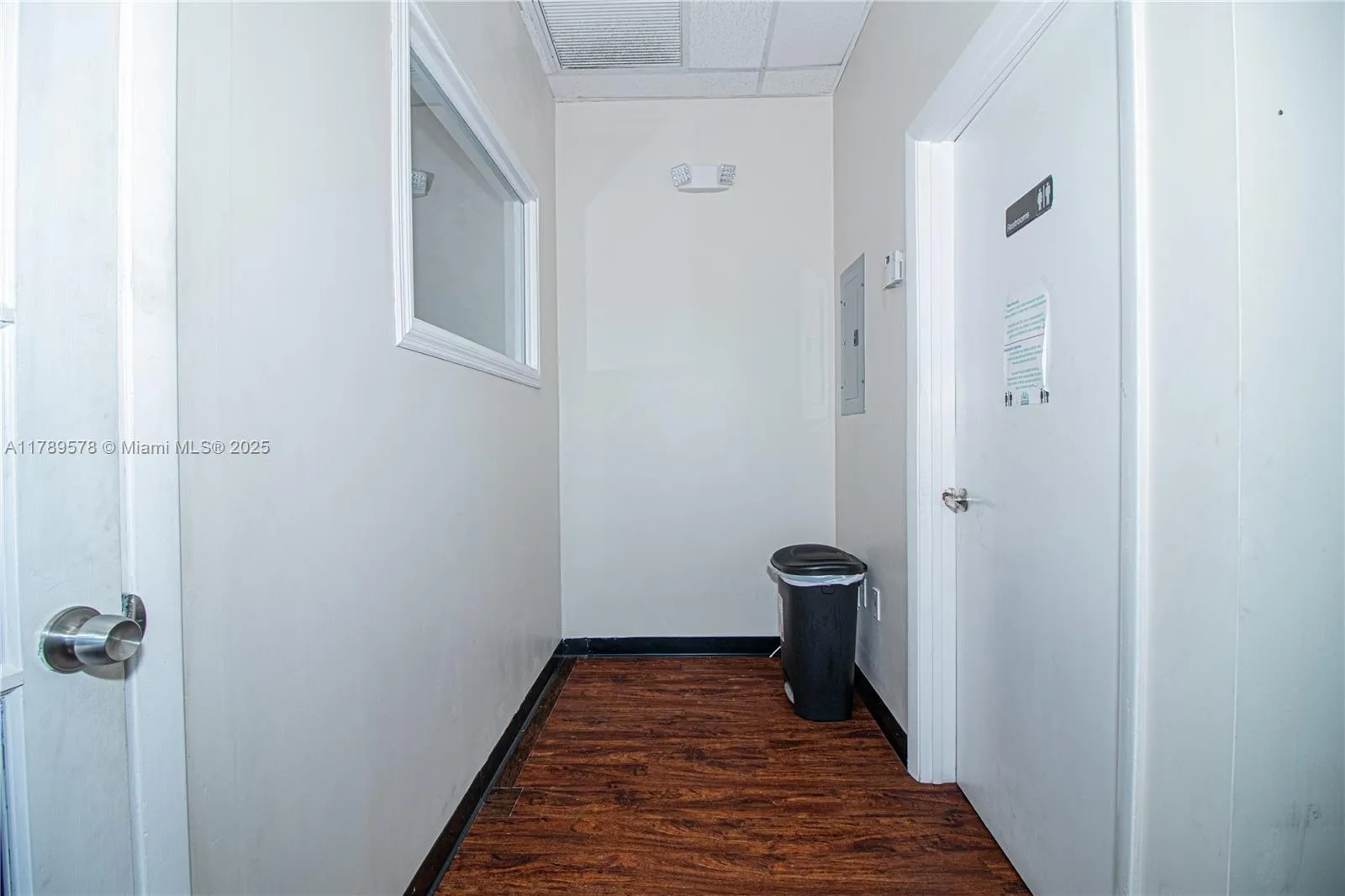 5580 W 16th Ave, Hialeah, Florida 33012, Hialeah, Florida 33012, ,Commercial Lease,For Rent,5580 W 16th Ave, Hialeah, Florida 33012,A11789578