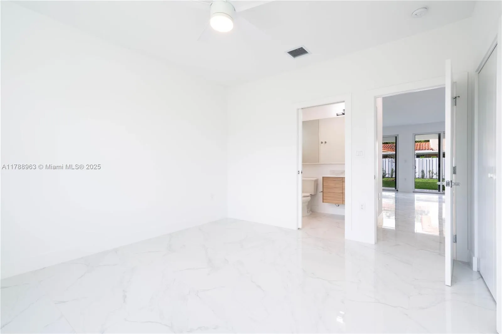 910 Sw 24th Rd, Miami, Florida 33129, Miami, Florida 33129, 4 Bedrooms Bedrooms, ,4 BathroomsBathrooms,Residential,For Sale,910 Sw 24th Rd, Miami, Florida 33129,A11788963