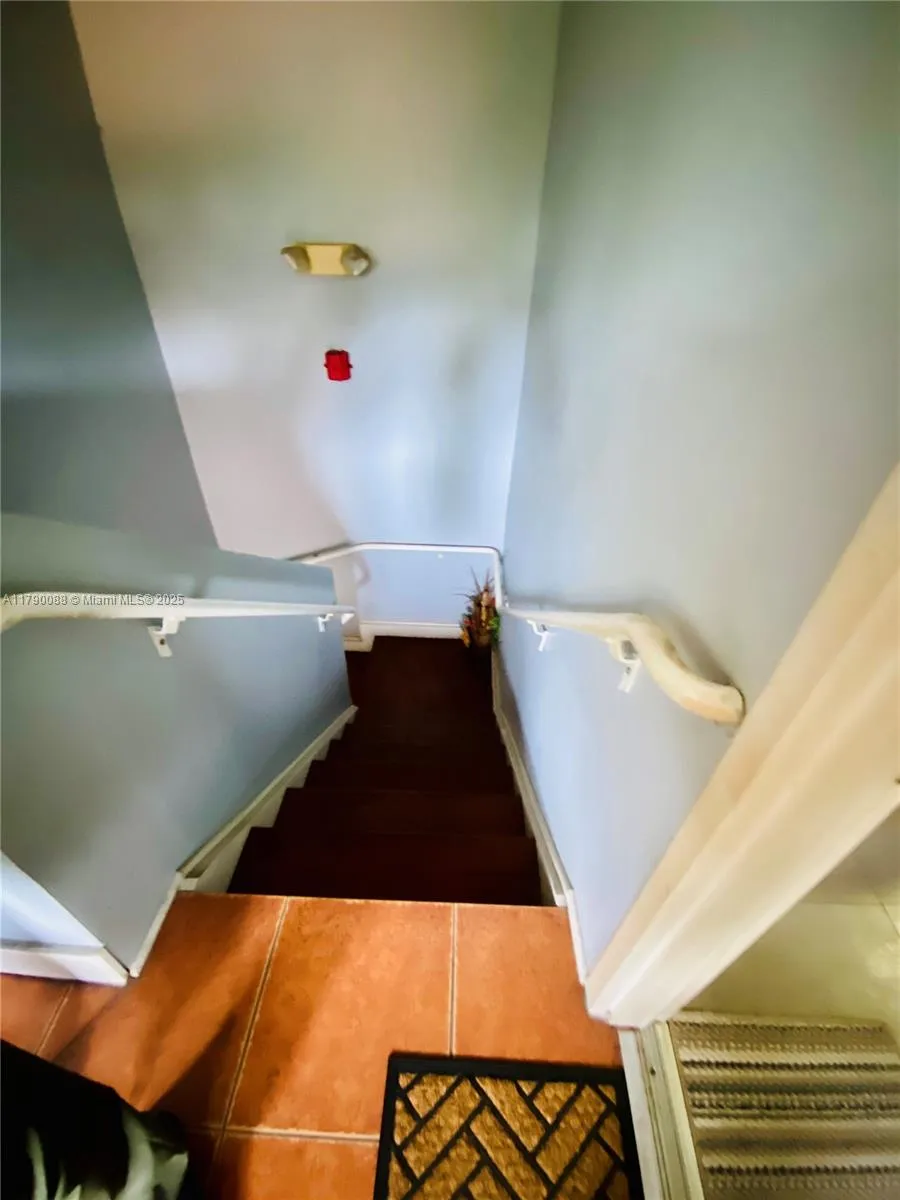 200 Azure Way, Miami Springs, Florida 33166, Miami Springs, Florida 33166, ,Commercial Sale,For Sale,200 Azure Way, Miami Springs, Florida 33166,A11790088