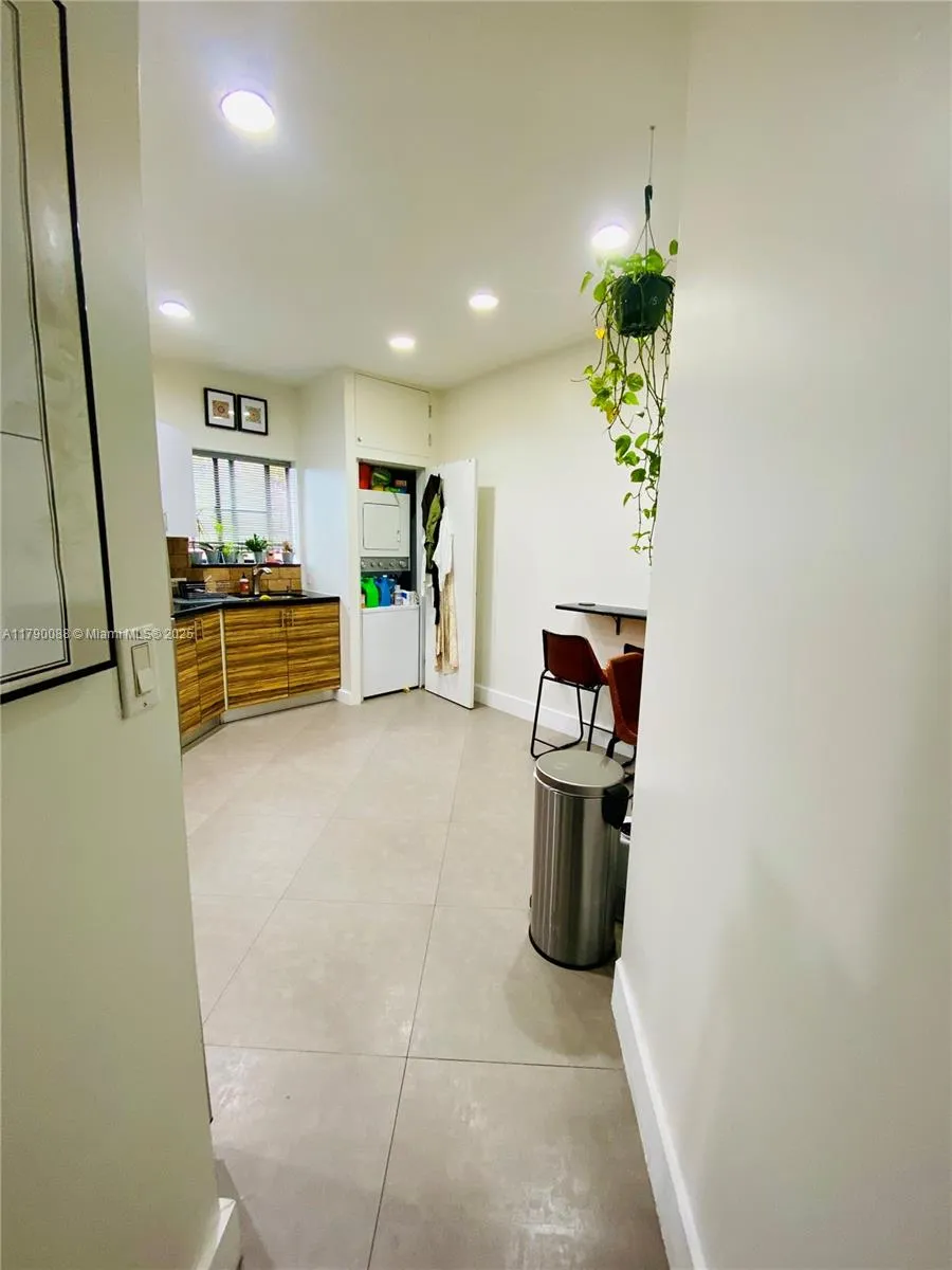 200 Azure Way, Miami Springs, Florida 33166, Miami Springs, Florida 33166, ,Commercial Sale,For Sale,200 Azure Way, Miami Springs, Florida 33166,A11790088