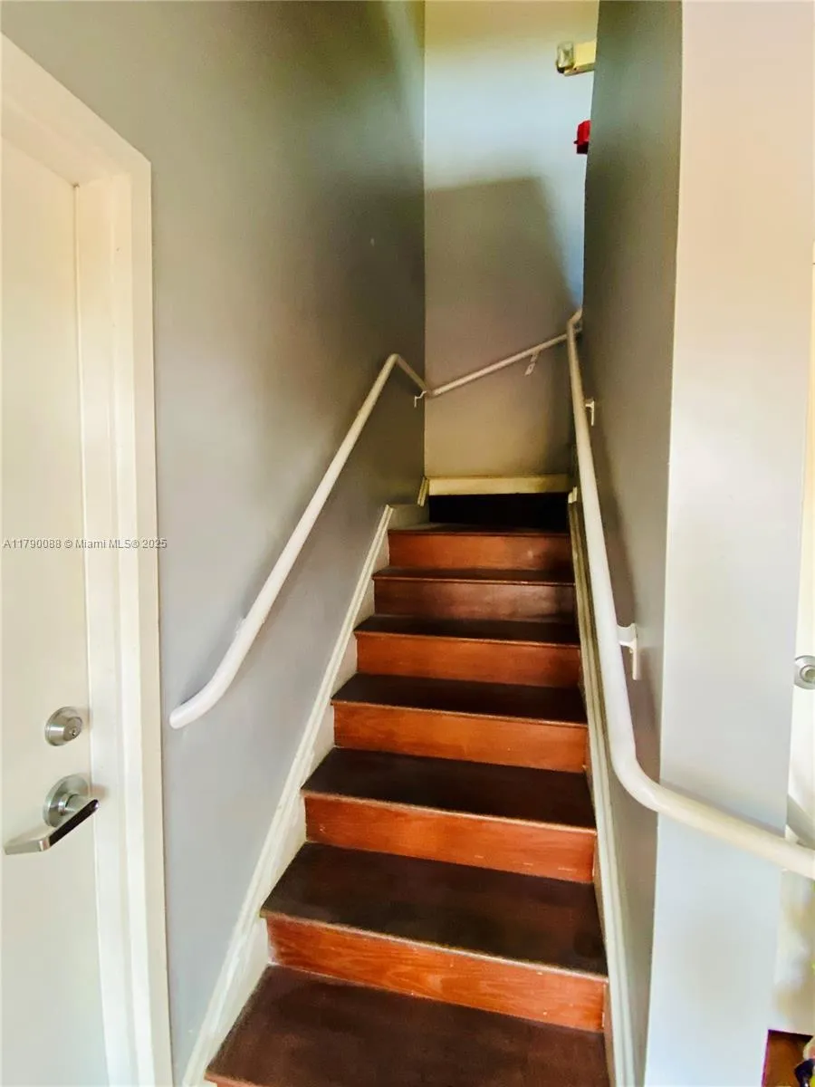 200 Azure Way, Miami Springs, Florida 33166, Miami Springs, Florida 33166, ,Commercial Sale,For Sale,200 Azure Way, Miami Springs, Florida 33166,A11790088