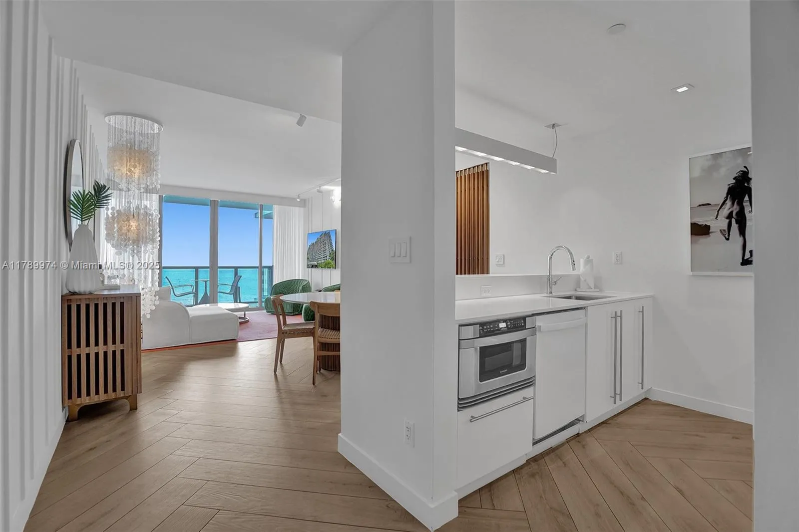 2201 Collins Ave 1215, Miami Beach, Florida 33139, Miami Beach, Florida 33139, 2 Bedrooms Bedrooms, ,1 BathroomBathrooms,Residential,For Sale,2201 Collins Ave 1215, Miami Beach, Florida 33139,A11789974