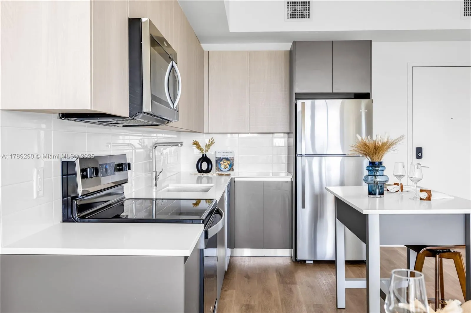 3801 N Dixie Hwy 317, Oakland Park, Florida 33334, Oakland Park, Florida 33334, 1 Bedroom Bedrooms, ,1 BathroomBathrooms,Residential Lease,For Rent,3801 N Dixie Hwy 317, Oakland Park, Florida 33334,A11789290