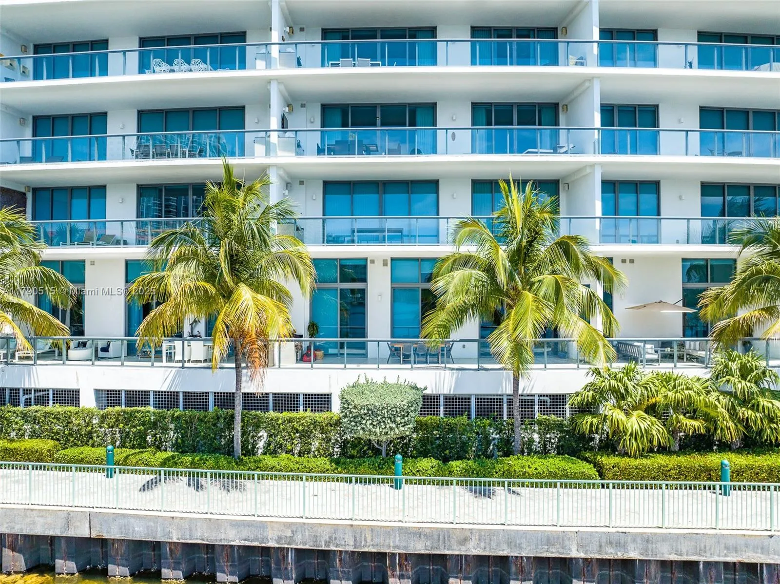 3300 Ne 188th St 710, Aventura, Florida 33180, Aventura, Florida 33180, 3 Bedrooms Bedrooms, ,5 BathroomsBathrooms,Residential,For Sale,3300 Ne 188th St 710, Aventura, Florida 33180,A11790515