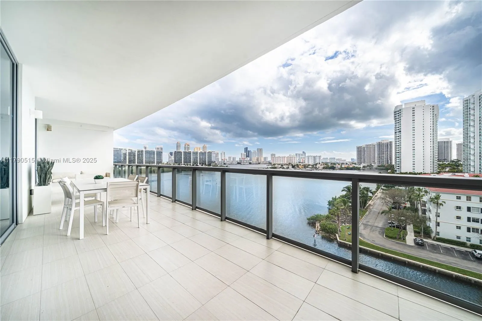 3300 Ne 188th St 710, Aventura, Florida 33180, Aventura, Florida 33180, 3 Bedrooms Bedrooms, ,5 BathroomsBathrooms,Residential,For Sale,3300 Ne 188th St 710, Aventura, Florida 33180,A11790515