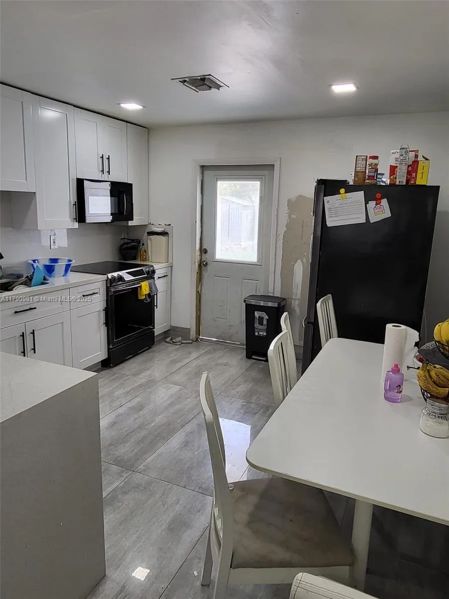 1650 Ne 147th St, Miami, Florida 33181, Miami, Florida 33181, ,Residential Income,For Sale,1650 Ne 147th St, Miami, Florida 33181,A11790981