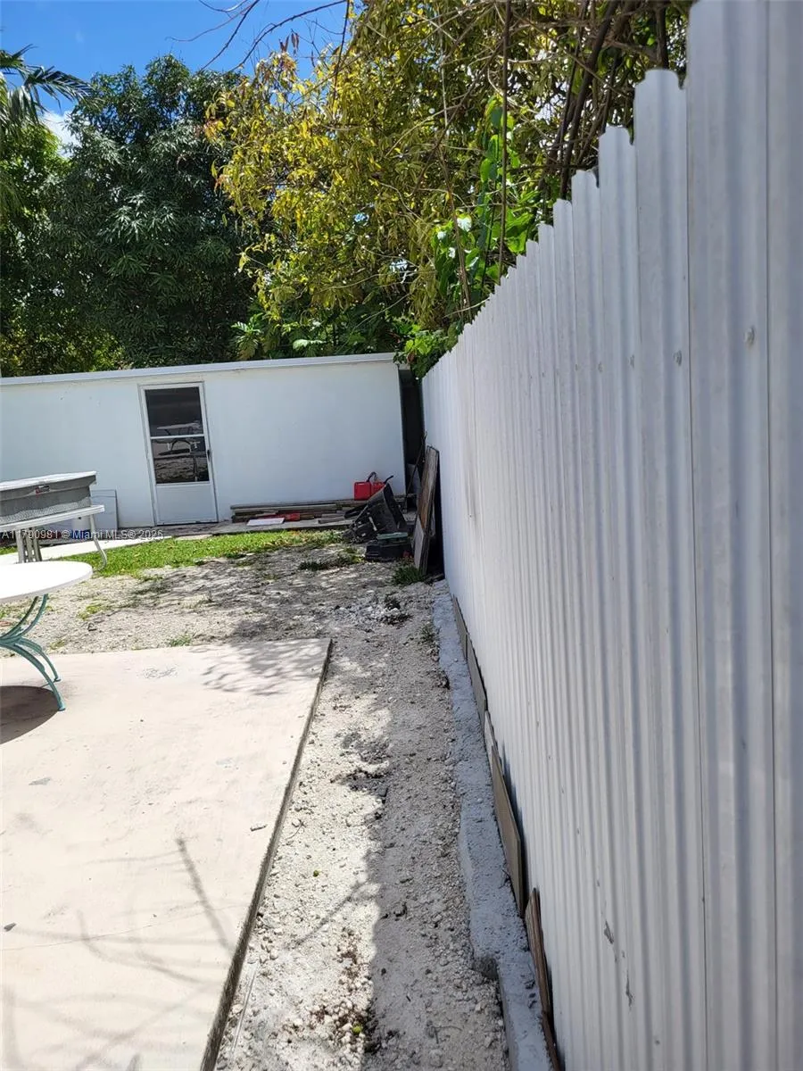 1650 Ne 147th St, Miami, Florida 33181, Miami, Florida 33181, ,Residential Income,For Sale,1650 Ne 147th St, Miami, Florida 33181,A11790981