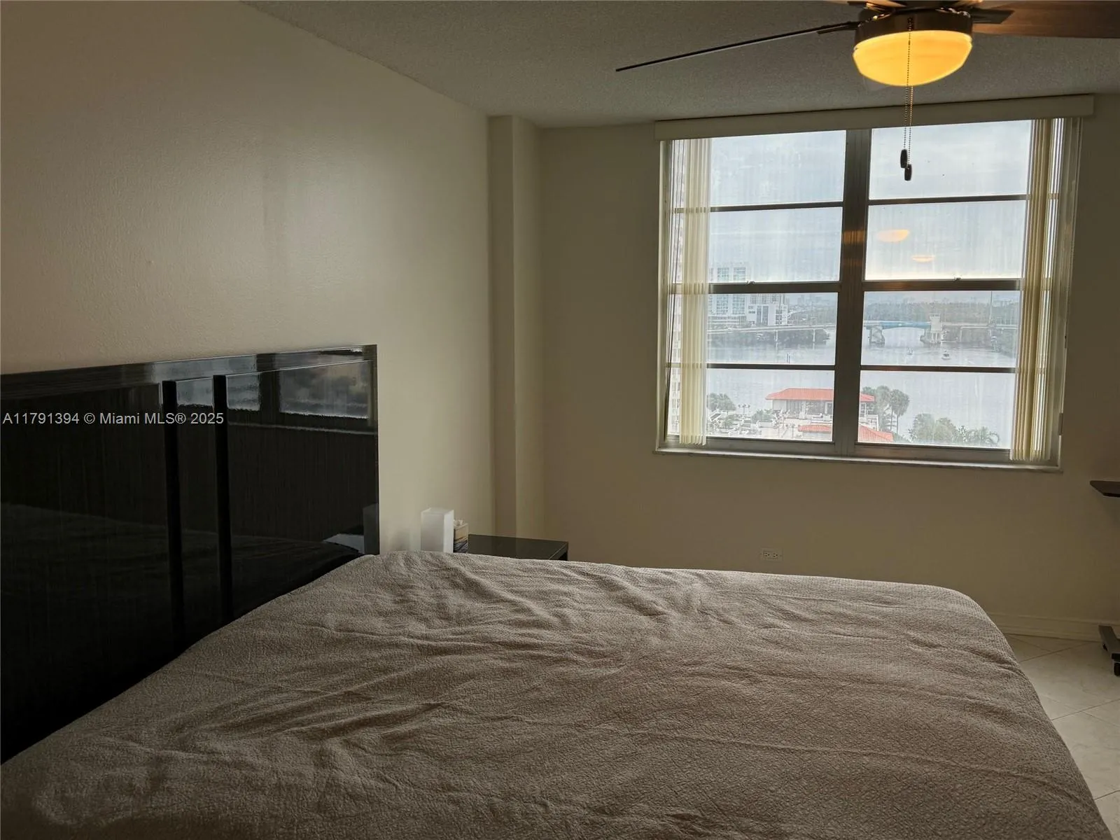 301 174th St 1105, Sunny Isles Beach, Florida 3316, Sunny Isles Beach, Florida 33160, 1 Bedroom Bedrooms, ,1 BathroomBathrooms,Residential,For Sale,301 174th St 1105, Sunny Isles Beach, Florida 3316,A11791394