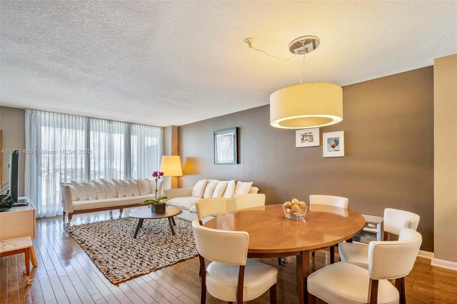 1500 Ocean Dr 810, Miami Beach, Florida 33139, Miami Beach, Florida 33139, 2 Bedrooms Bedrooms, ,2 BathroomsBathrooms,Residential Lease,For Rent,1500 Ocean Dr 810, Miami Beach, Florida 33139,A11791486