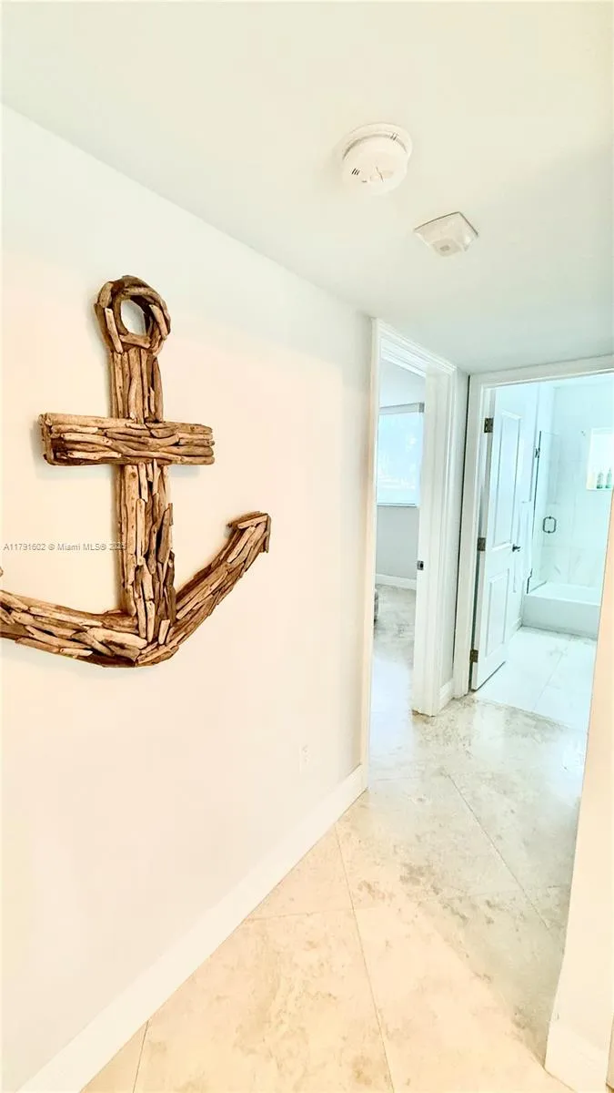 4000 Ne 170th St 108, North Miami Beach, Florida 3, North Miami Beach, Florida 33160, 3 Bedrooms Bedrooms, ,2 BathroomsBathrooms,Residential Lease,For Rent,4000 Ne 170th St 108, North Miami Beach, Florida 3,A11791602