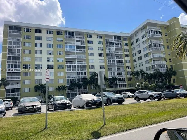 4400 Hillcrest Dr 701b, Hollywood, Florida 33021, Hollywood, Florida 33021, 2 Bedrooms Bedrooms, ,2 BathroomsBathrooms,Residential,For Sale,4400 Hillcrest Dr 701b, Hollywood, Florida 33021,A11791949 4400 Hillcrest Dr 701b, Hollywood, Florida 33021, Hollywood, Florida 33021, 2 Bedrooms Bedrooms, ,2 BathroomsBathrooms,Residential,For Sale,4400 Hillcrest Dr 701b, Hollywood, Florida 33021,A11791949
