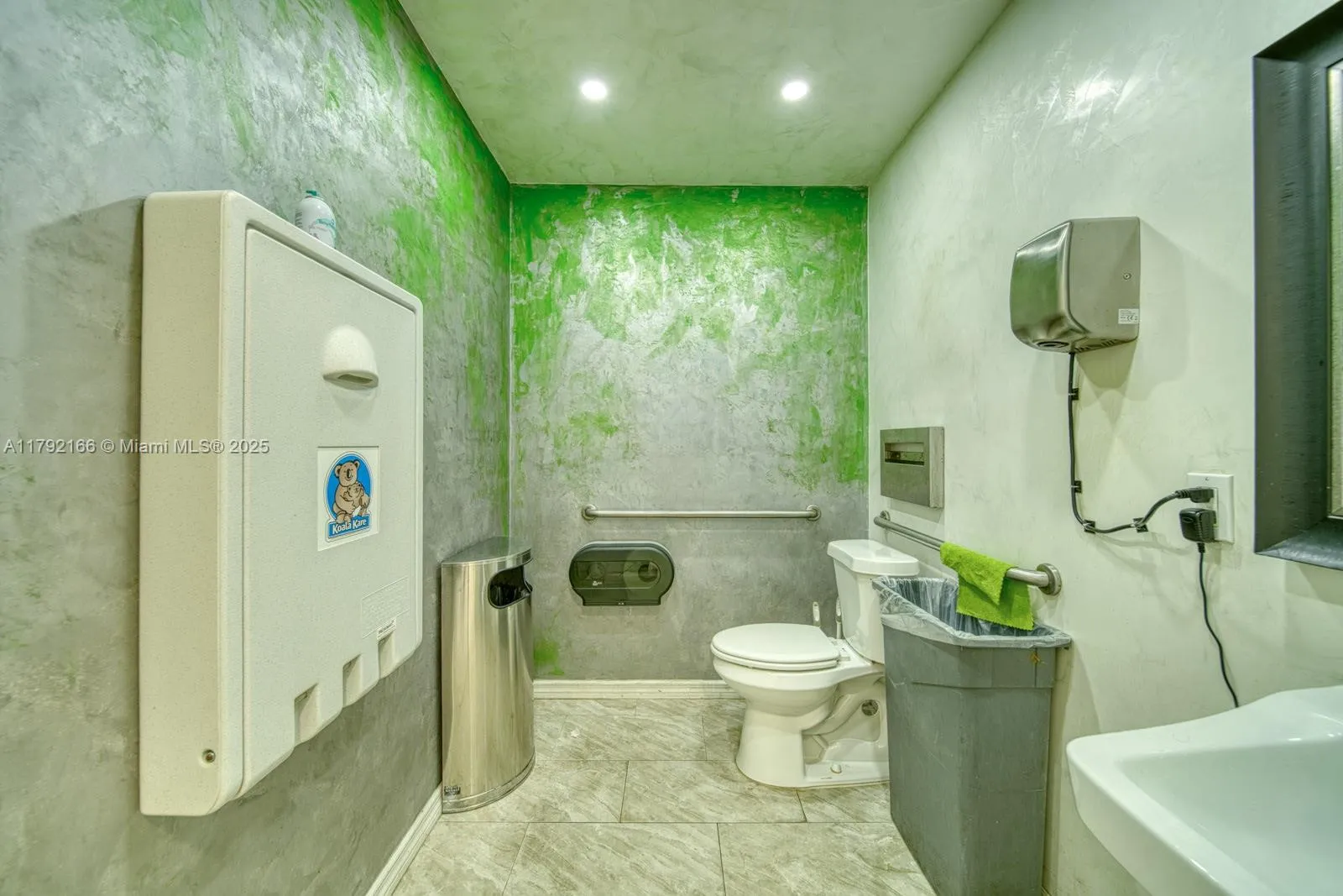 Profitable Meal Prep Business For Sale In Miami, M, Miami, Florida 33126, ,Business Opportunity,For Sale,Profitable Meal Prep Business For Sale In Miami, M,A11792166