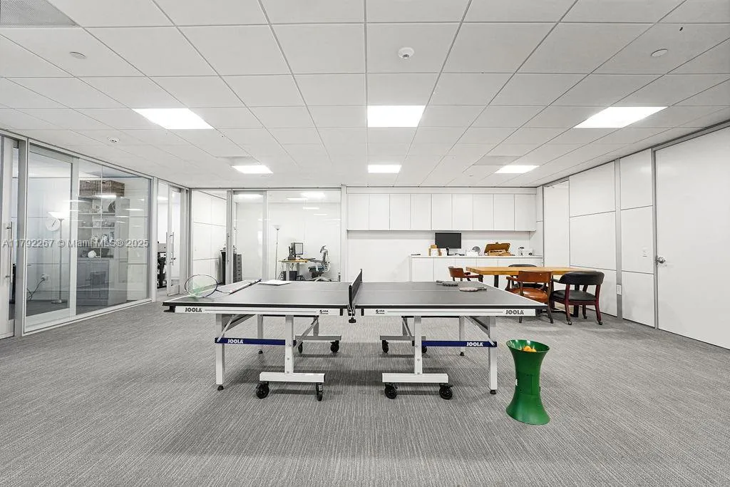 1 Se 3rd Ave, Miami, Florida 33131, Miami, Florida 33131, ,Commercial Lease,For Rent,1 Se 3rd Ave, Miami, Florida 33131,A11792267