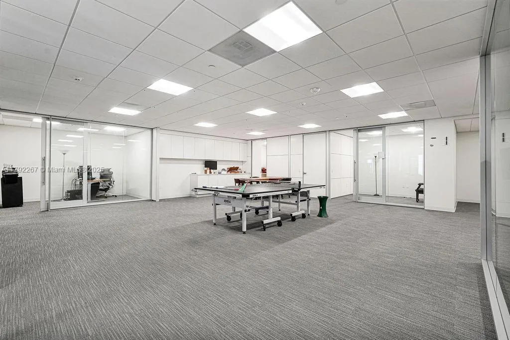 1 Se 3rd Ave, Miami, Florida 33131, Miami, Florida 33131, ,Commercial Lease,For Rent,1 Se 3rd Ave, Miami, Florida 33131,A11792267