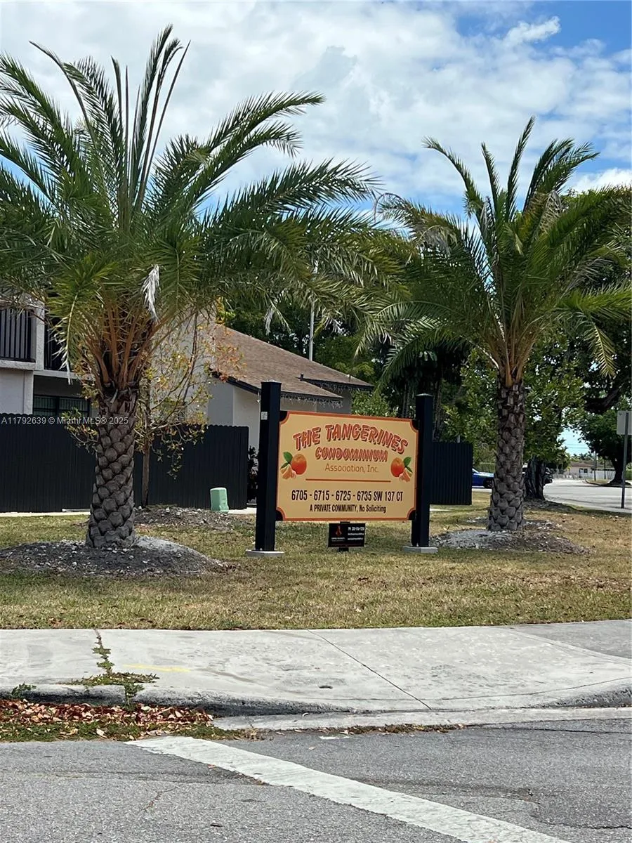 6725 Sw 137th Ct 14d, Miami, Florida 33183, Miami, Florida 33183, 3 Bedrooms Bedrooms, ,2 BathroomsBathrooms,Residential,For Sale,6725 Sw 137th Ct 14d, Miami, Florida 33183,A11792639 6725 Sw 137th Ct 14d, Miami, Florida 33183, Miami, Florida 33183, 3 Bedrooms Bedrooms, ,2 BathroomsBathrooms,Residential,For Sale,6725 Sw 137th Ct 14d, Miami, Florida 33183,A11792639