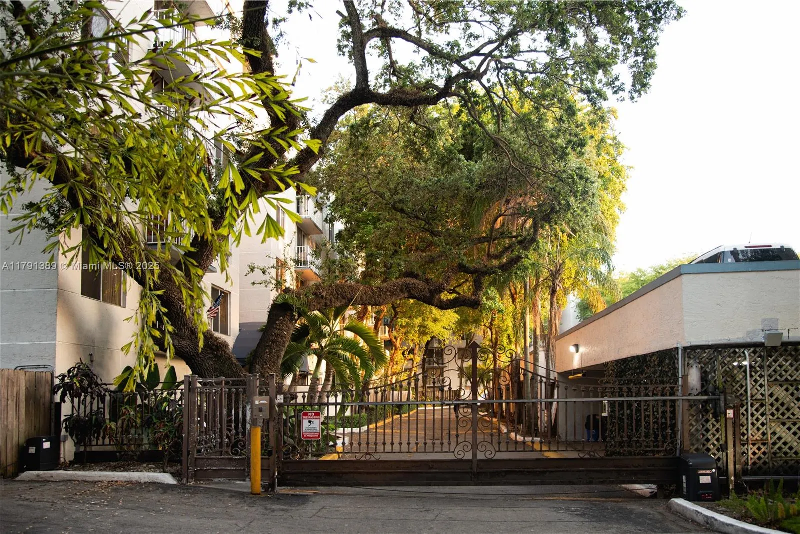 1720 Nw N River Dr 607, Miami, Florida 33125, Miami, Florida 33125, 2 Bedrooms Bedrooms, ,2 BathroomsBathrooms,Residential,For Sale,1720 Nw N River Dr 607, Miami, Florida 33125,A11791389