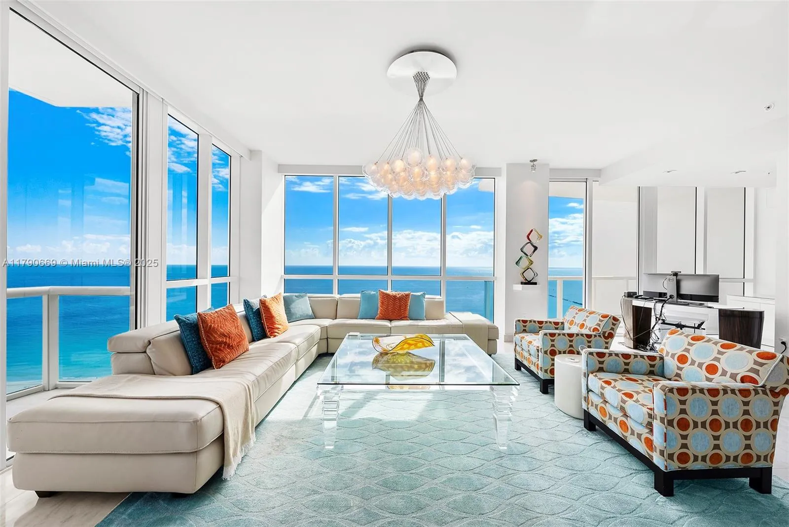 50 S Pointe Dr 2801, Miami Beach, Florida 33139, Miami Beach, Florida 33139, 3 Bedrooms Bedrooms, ,3 BathroomsBathrooms,Residential,For Sale,50 S Pointe Dr 2801, Miami Beach, Florida 33139,A11790669