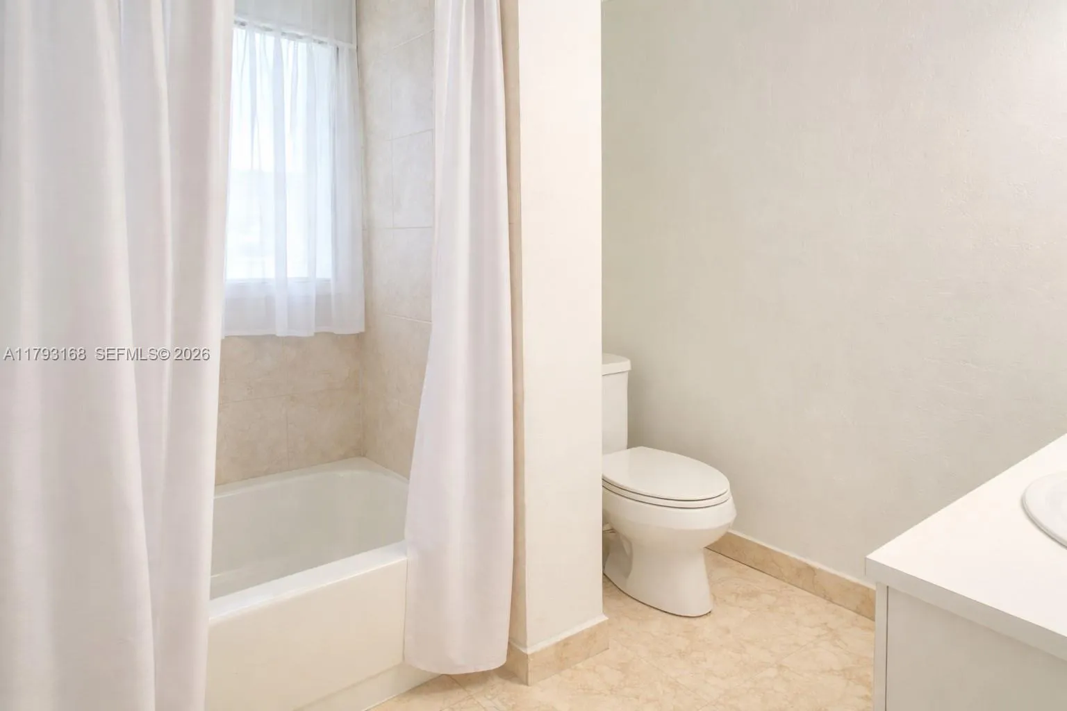 8305 Sw 152nd Ave A-411, Miami, Florida 33193, Miami, Florida 33193, 3 Bedrooms Bedrooms, ,2 BathroomsBathrooms,Residential,For Sale,8305 Sw 152nd Ave A-411, Miami, Florida 33193,A11793168