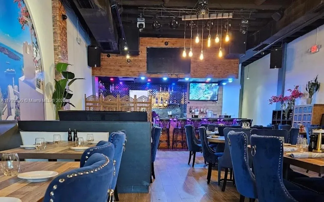 1814 Harrison St, Hollywood, Florida 33020, Hollywood, Florida 33020, ,Business Opportunity,For Sale,1814 Harrison St, Hollywood, Florida 33020,A11793190